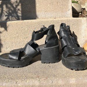 Vagabond Platform Leather Sandals